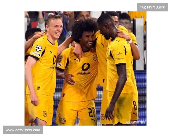 多特蒙德1-1战平汉堡，升班马读秒绝平